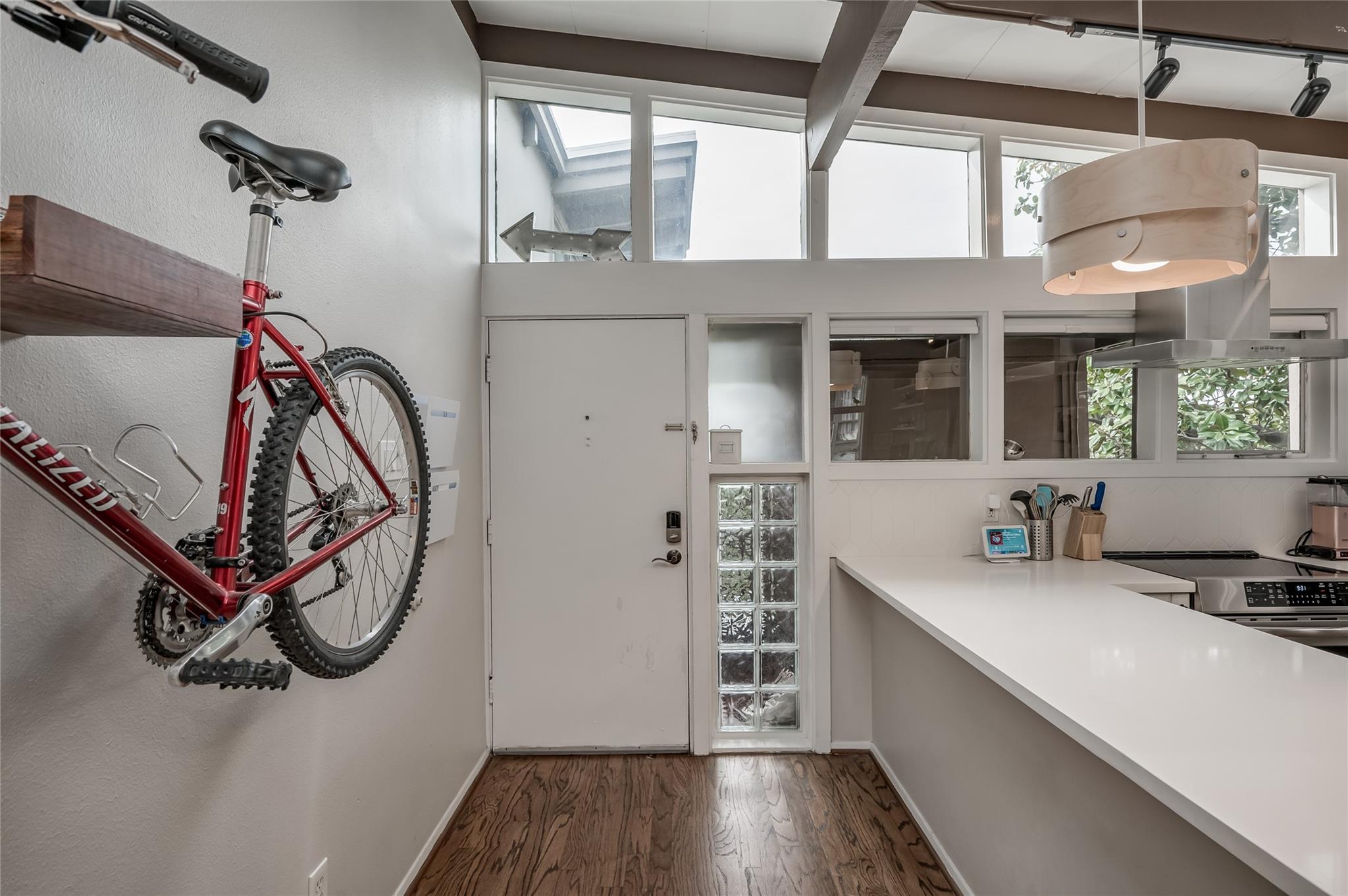 5222 Memorial Drive 5222