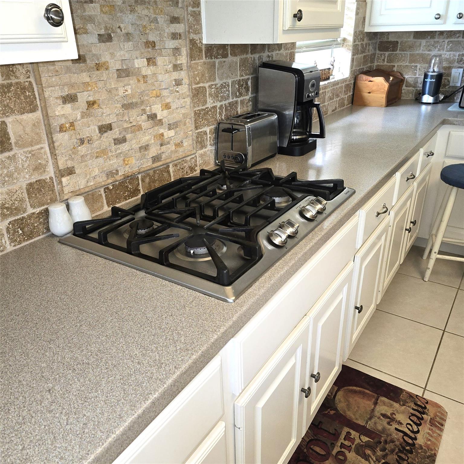 2431 Oyster Loop Drive