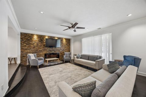 Tiny photo for 5535 S Braeswood Boulevard, Houston, TX 77096 (MLS # 75885966)