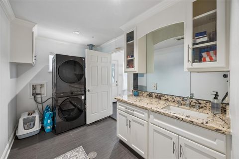 Tiny photo for 5535 S Braeswood Boulevard, Houston, TX 77096 (MLS # 75885966)