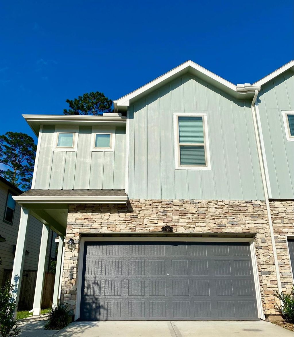 Photo of 579 Dry Fork Lane, Conroe, TX 77304 (MLS # 85134157)