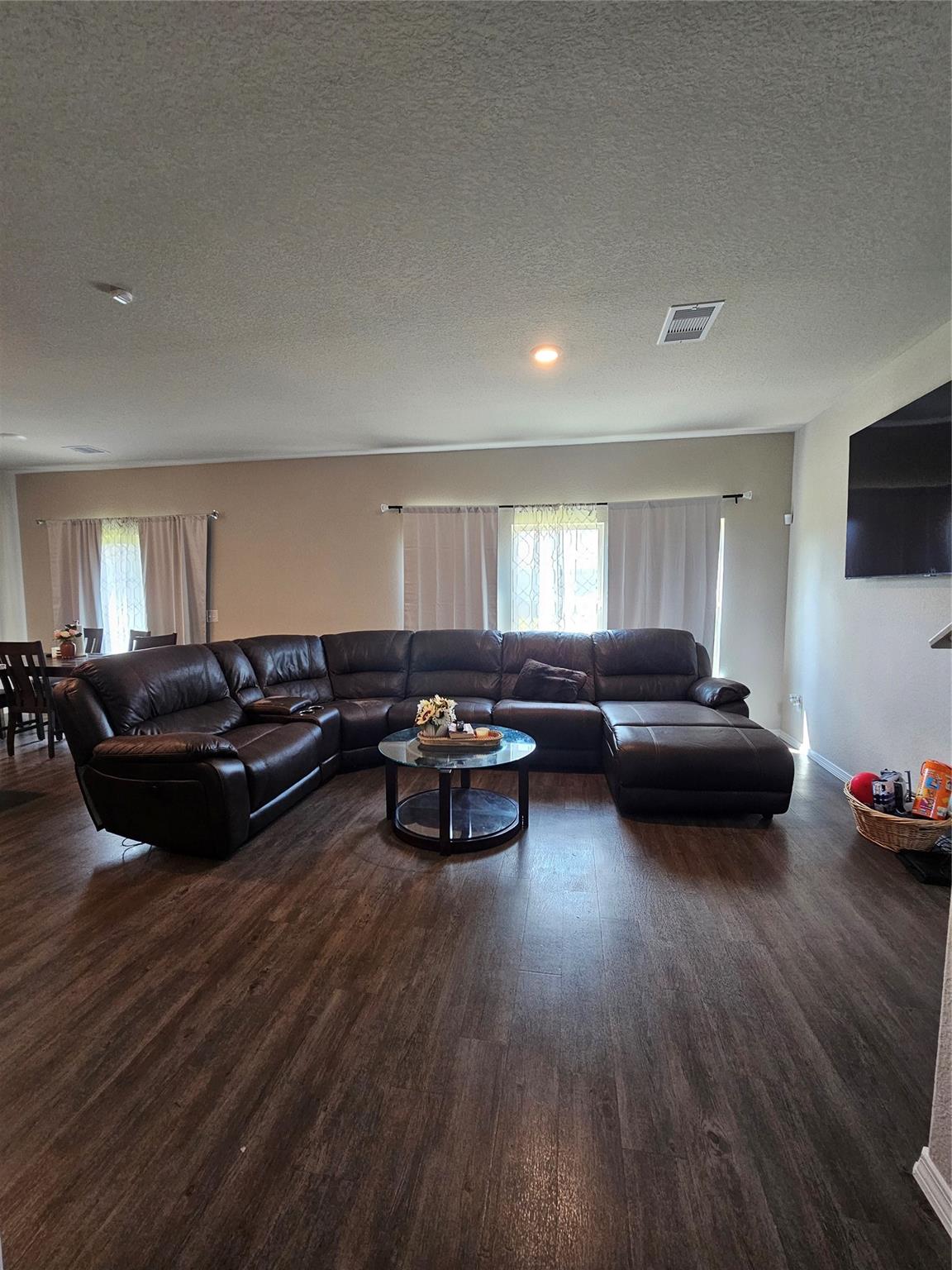1822 Brushy Cedar Drive