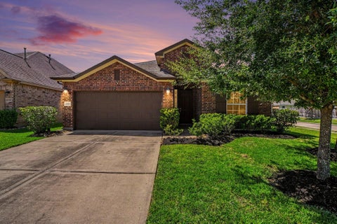 Photo of 20211 Peralta Cliff Trail, Richmond, TX 77407 (MLS # 16642809)