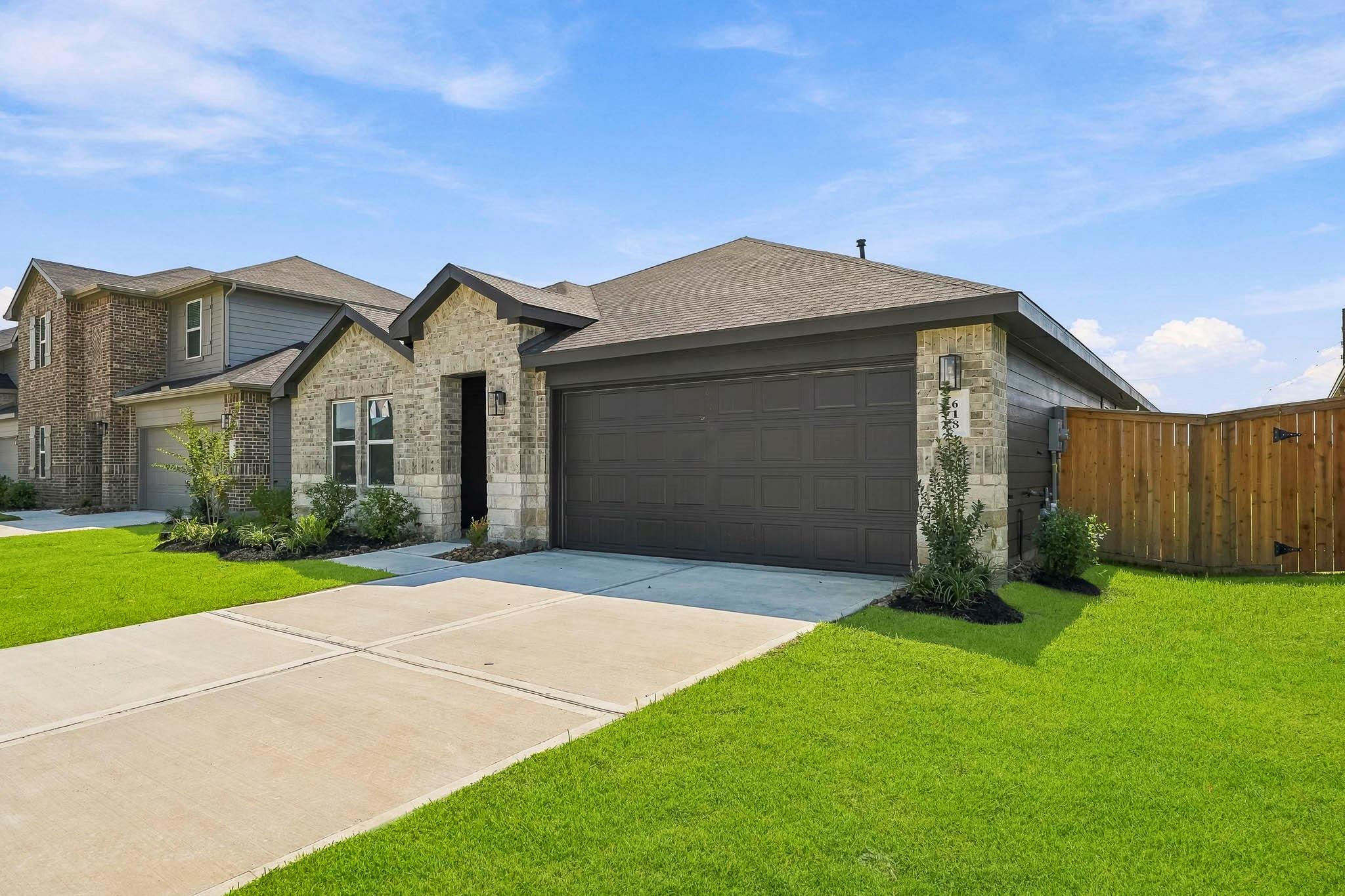 618 Meadowknoll Drive