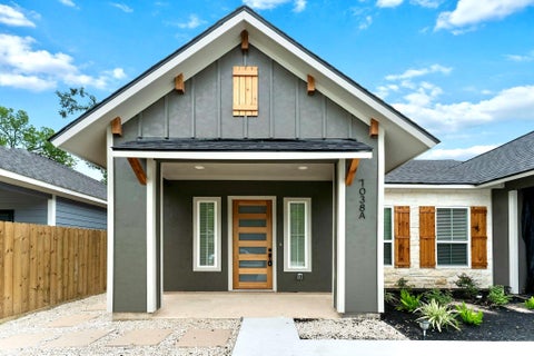 Photo of 7038 Smilax Street #A, Houston, TX 77088 (MLS # 28141374)