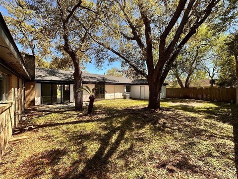 Tiny photo for 738 Beachcomber Lane, Houston, TX 77062 (MLS # 82268872)