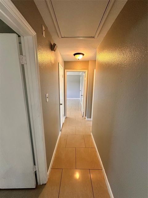 Tiny photo for 738 Beachcomber Lane, Houston, TX 77062 (MLS # 82268872)