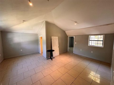 Tiny photo for 738 Beachcomber Lane, Houston, TX 77062 (MLS # 82268872)
