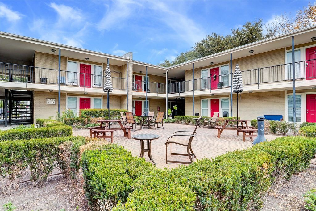 Photo of 835 Heights Boulevard #45, Houston, TX 77007 (MLS # 43796699)
