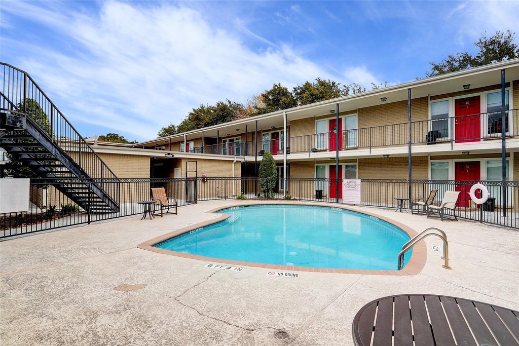 Photo of 835 Heights Boulevard #45, Houston, TX 77007 (MLS # 43796699)