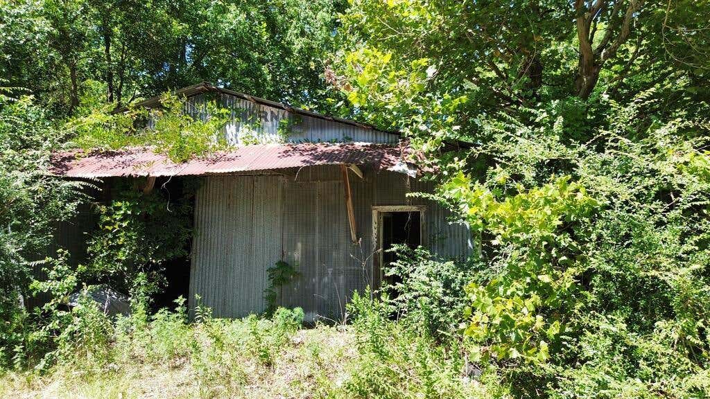 Photo of 48 Fm 1013 W, Kirbyville, TX 75956 (MLS # 89723040)