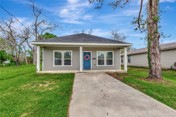 2030 ROSALEE ST, LA MARQUE, TX 77568 - Image 2b32bbd96a00e7b8cbeb1f5bf31baf04/2937139277
