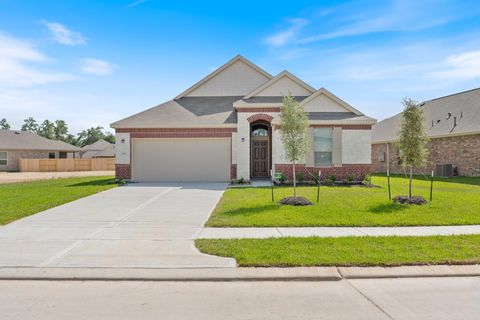 Photo of 12934 Basswood Summit Dr Dr, Houston, TX 77044 (MLS # 85262419)