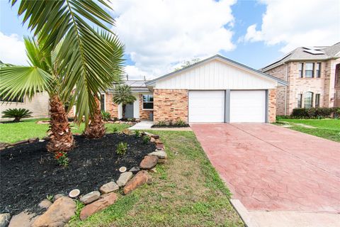 Homes For Sale - 3906 Knotty Oaks Trail<br/> Houston, TX 77045