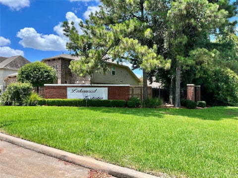 Homes For Rent - 202 Almond Drive<br/> Baytown, TX 77520