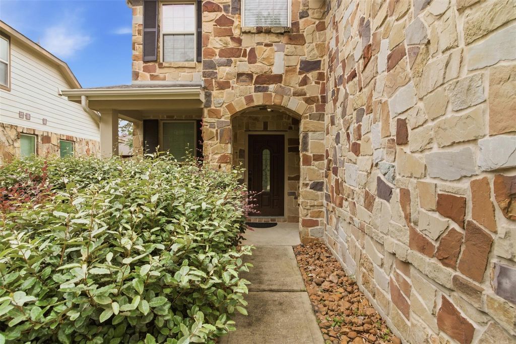 Photo of 16626 Lake Prince Lane, Houston, TX 77044 (MLS # 31750590)