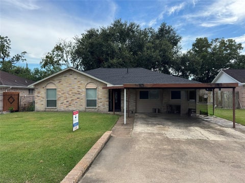 Photo of 8206 Hickok Lane, Houston, TX 77075 (MLS # 49789067)
