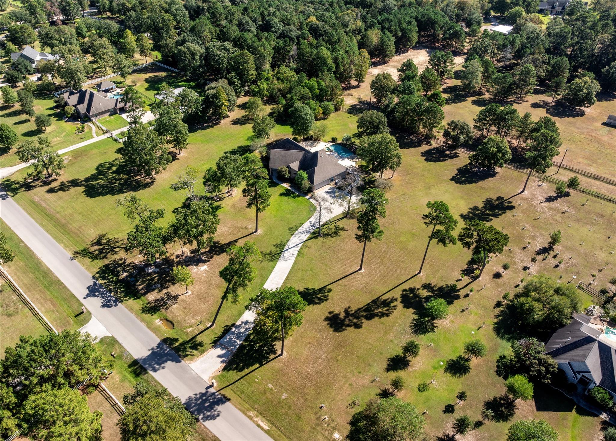 15453 Crown Oaks Drive