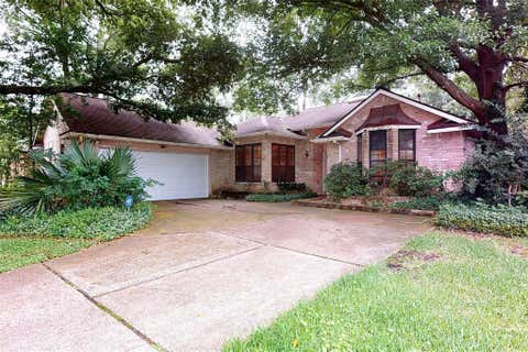 Photo of 2611 Brookdale Drive, Houston, TX 77339 (MLS # 66095480)
