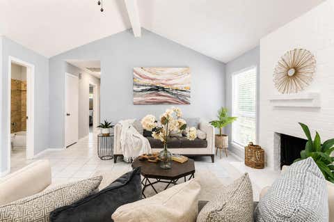 Photo of 14119 Clear Forest Drive, Sugar Land, TX 77498 (MLS # 98920776)