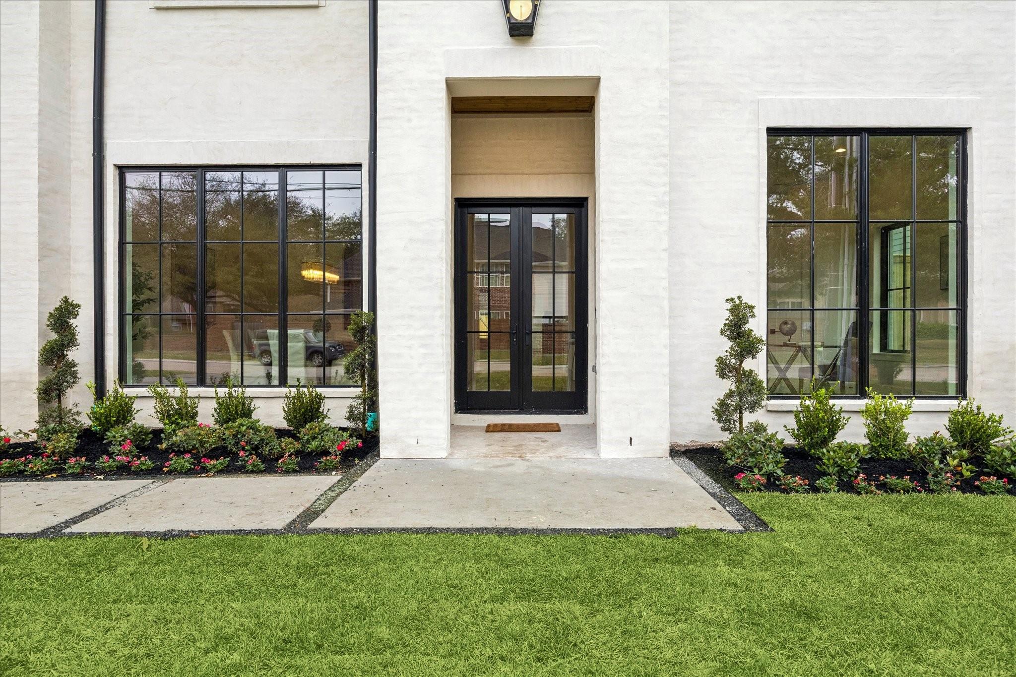 9213 Hilldale Street