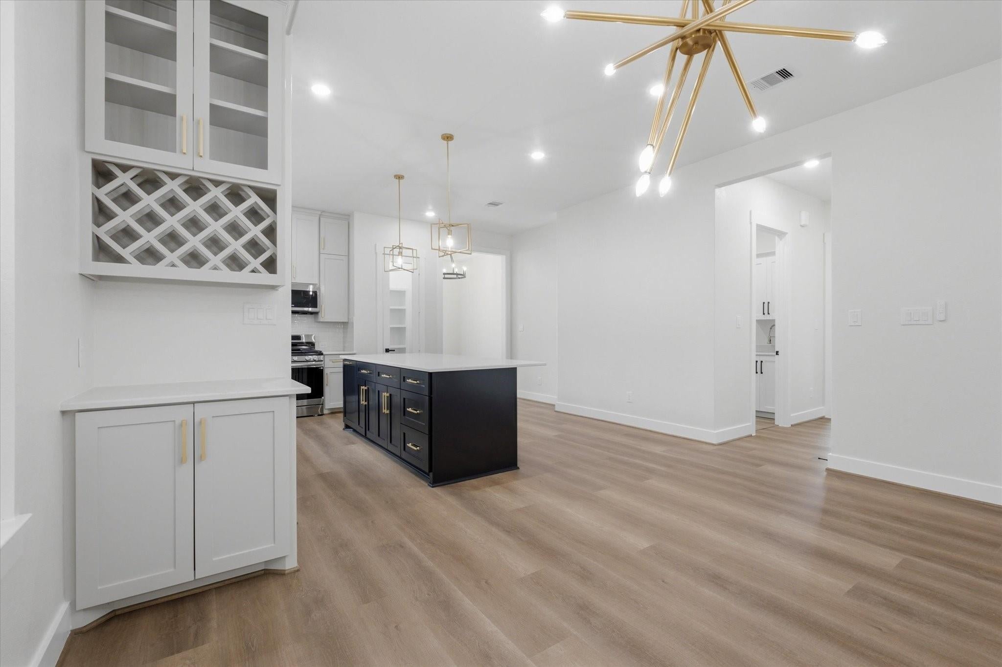 415 S 2nd Street