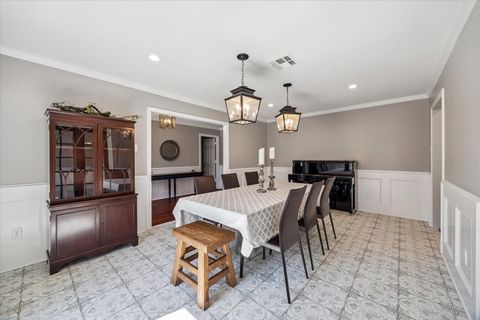 Tiny photo for 2918 Stoney Brook Drive, Houston, TX 77063 (MLS # 90990846)