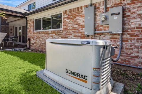 Tiny photo for 2918 Stoney Brook Drive, Houston, TX 77063 (MLS # 90990846)