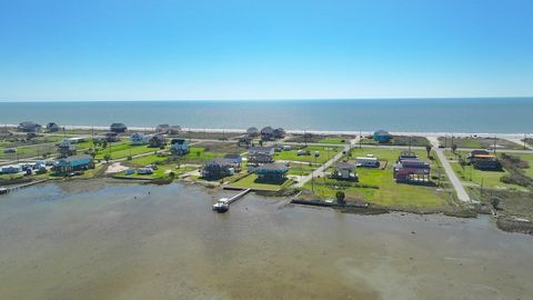 Tiny photo for 1040 N Gayle Street, Gilchrist, TX 77617 (MLS # 80285182)