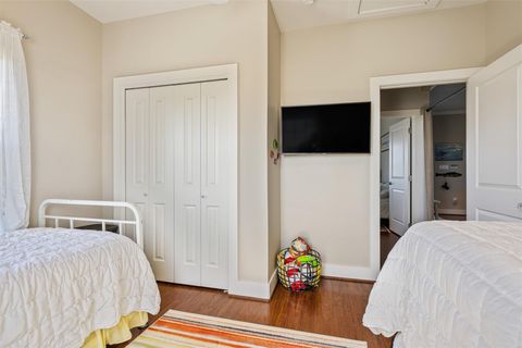 Tiny photo for 1040 N Gayle Street, Gilchrist, TX 77617 (MLS # 80285182)