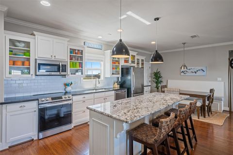 Tiny photo for 1040 N Gayle Street, Gilchrist, TX 77617 (MLS # 80285182)