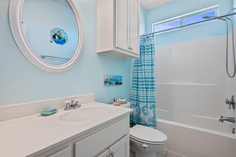 Tiny photo for 1040 N Gayle Street, Gilchrist, TX 77617 (MLS # 80285182)