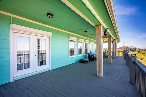 Tiny photo for 1040 N Gayle Street, Gilchrist, TX 77617 (MLS # 80285182)