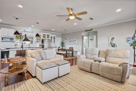 Tiny photo for 1040 N Gayle Street, Gilchrist, TX 77617 (MLS # 80285182)