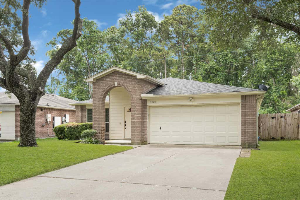 Photo of 4826 Gypsy Forest Drive, Humble, TX 77346 (MLS # 70259425)