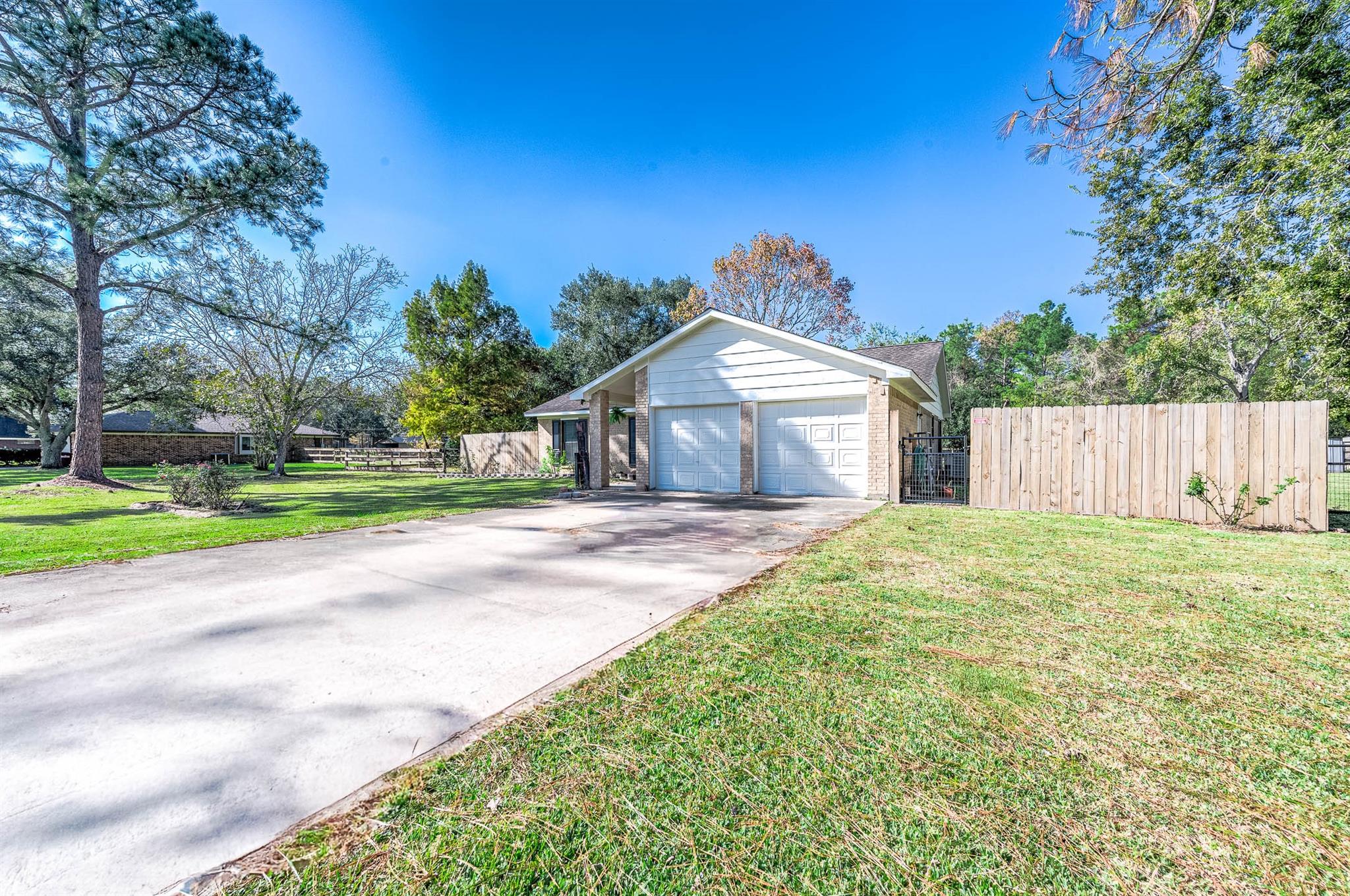 2057 County Road 928b