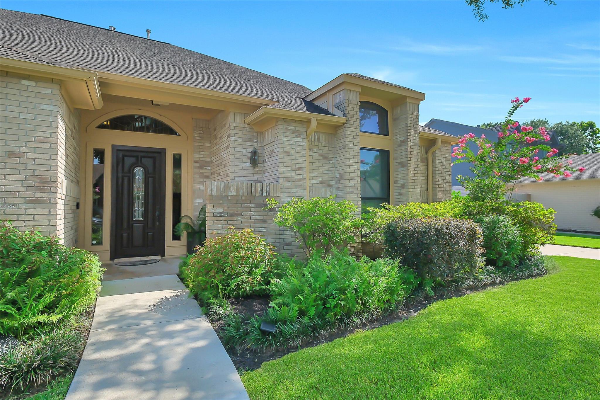 910 Millpond Drive