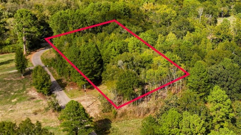 Photo of 0 W Commerce Avenue, Gladewater, TX 75647 (MLS # 74554405)