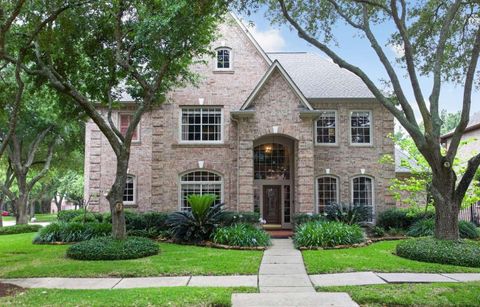 Photo of 16 Pecan Gorge Court, Sugar Land, TX 77479 (MLS # 60186819)