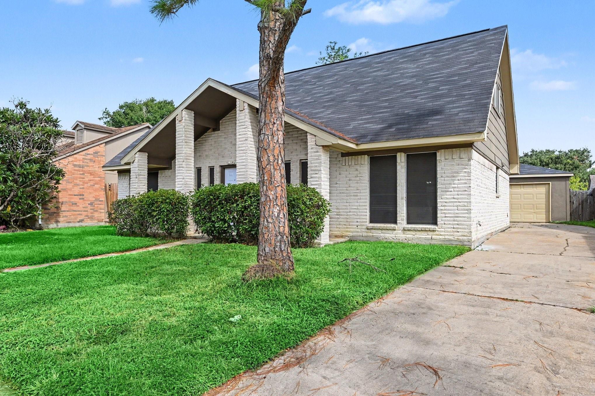 6839 Blue Ridge Drive