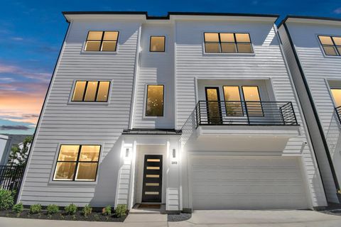 Photo of 2512 Gray Street, Houston, TX 77003 (MLS # 81537851)