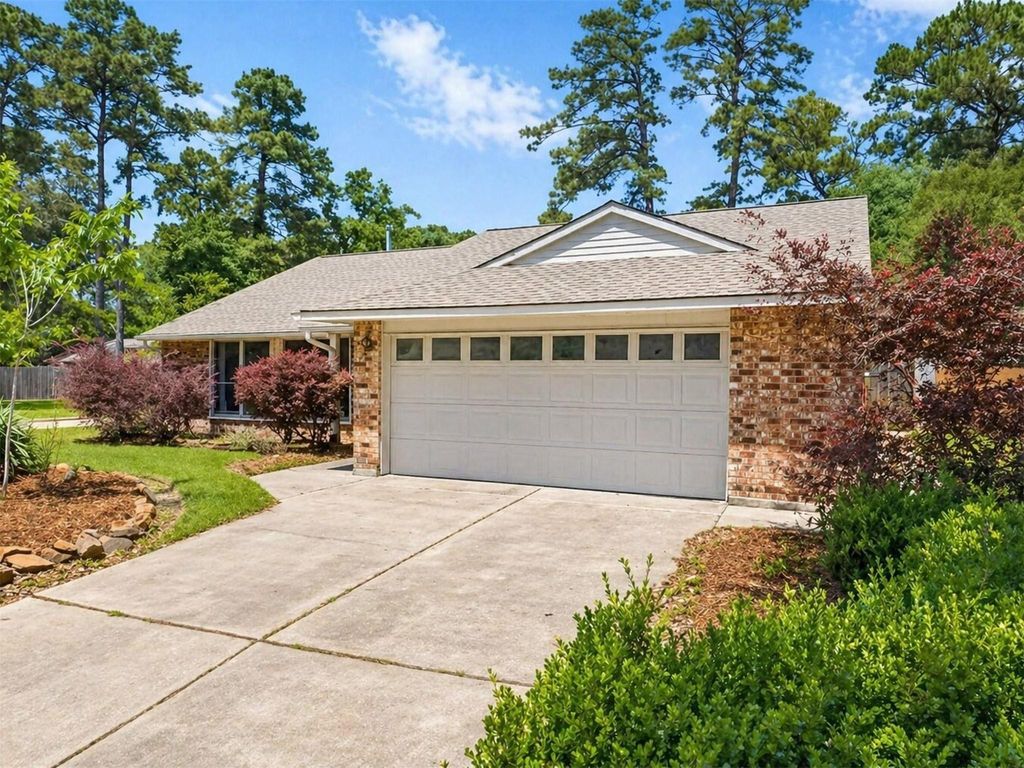 Photo of 3203 Park Garden Drive, Houston, TX 77339 (MLS # 66019231)