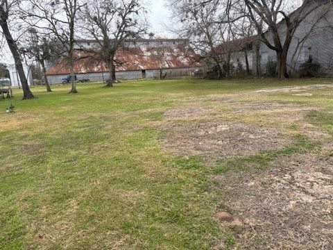 Vacant Land For Sale - 412 Williams Street<br/> Sealy, TX 77474