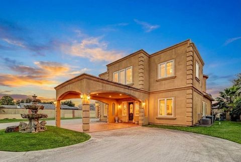 Photo of 2732 Broadway Street, Dickinson, TX 77539 (MLS # 2893246)