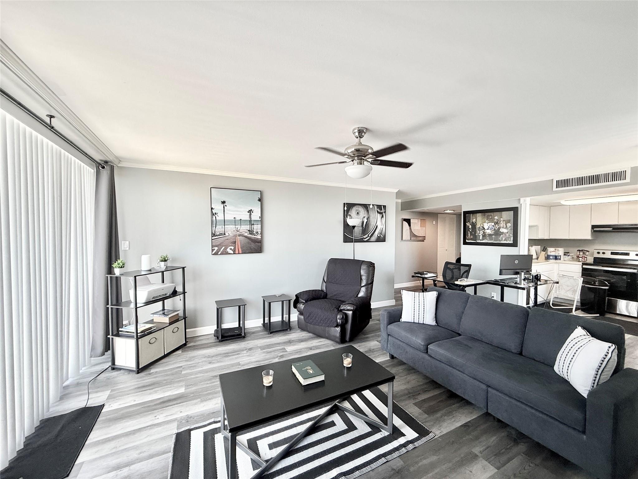 2016 Main Street 902