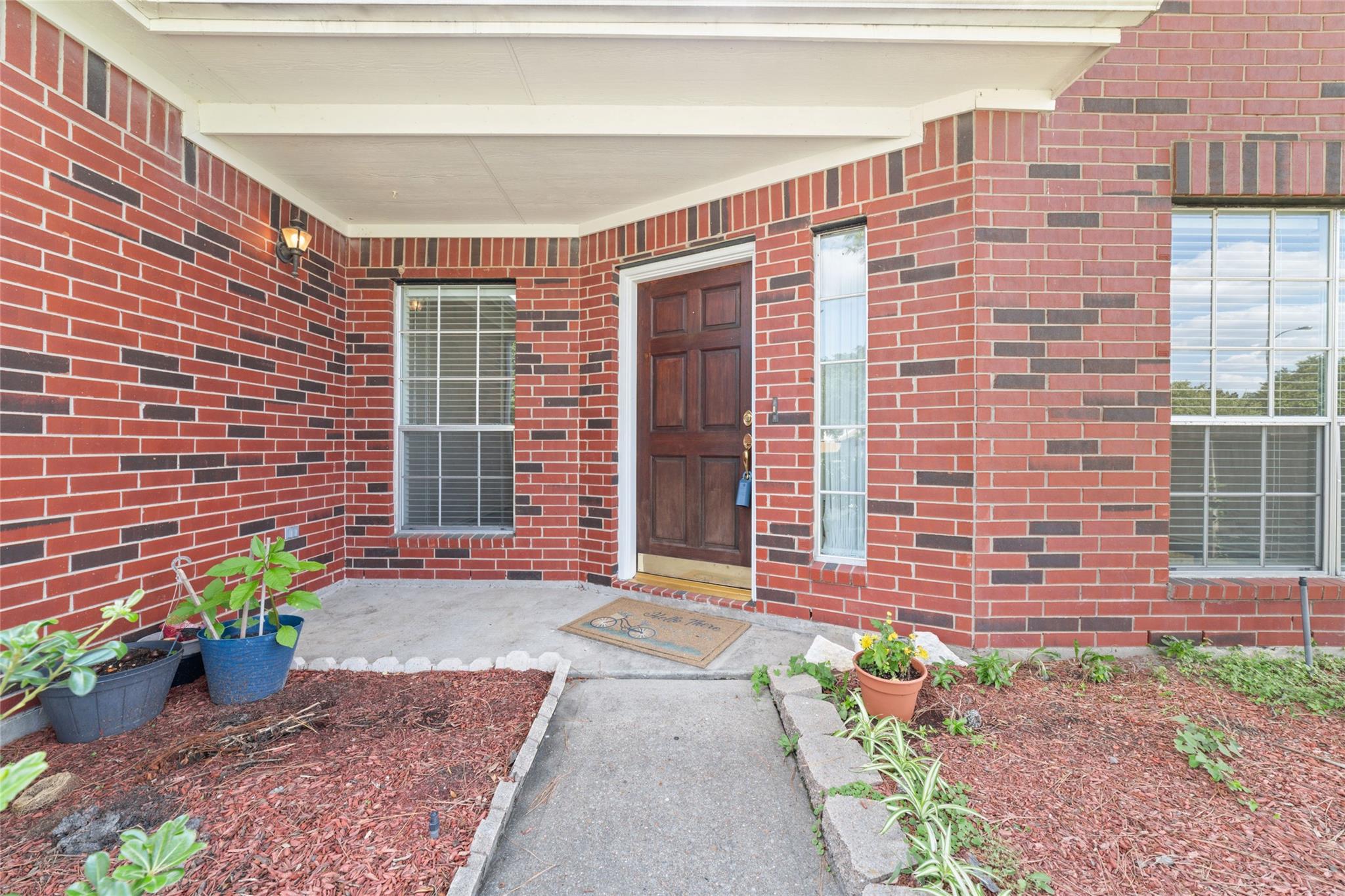 10011 Redoak Pass Lane