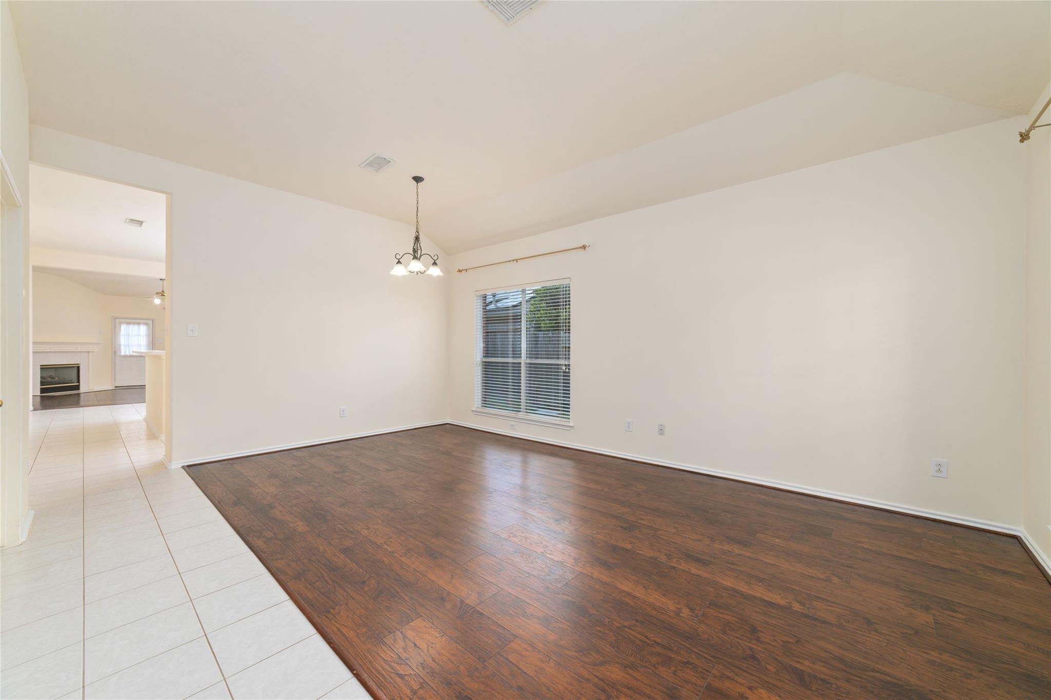 10011 Redoak Pass Lane