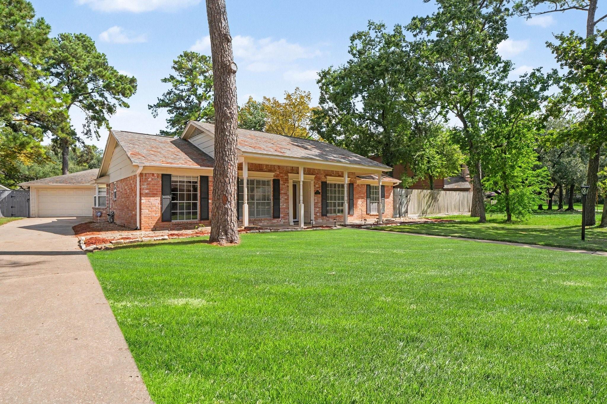 8210 Roebourne Lane