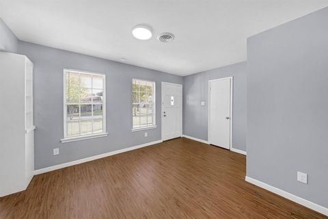 11202 Waxwing Street Houston TX 77035