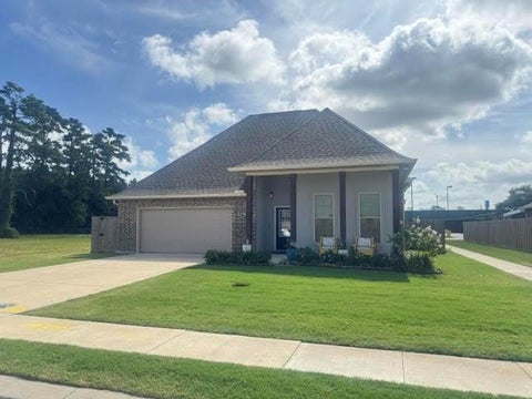 Photo of 6740 Little Cypress Loop, Orange, TX 77632 (MLS # 28512951)